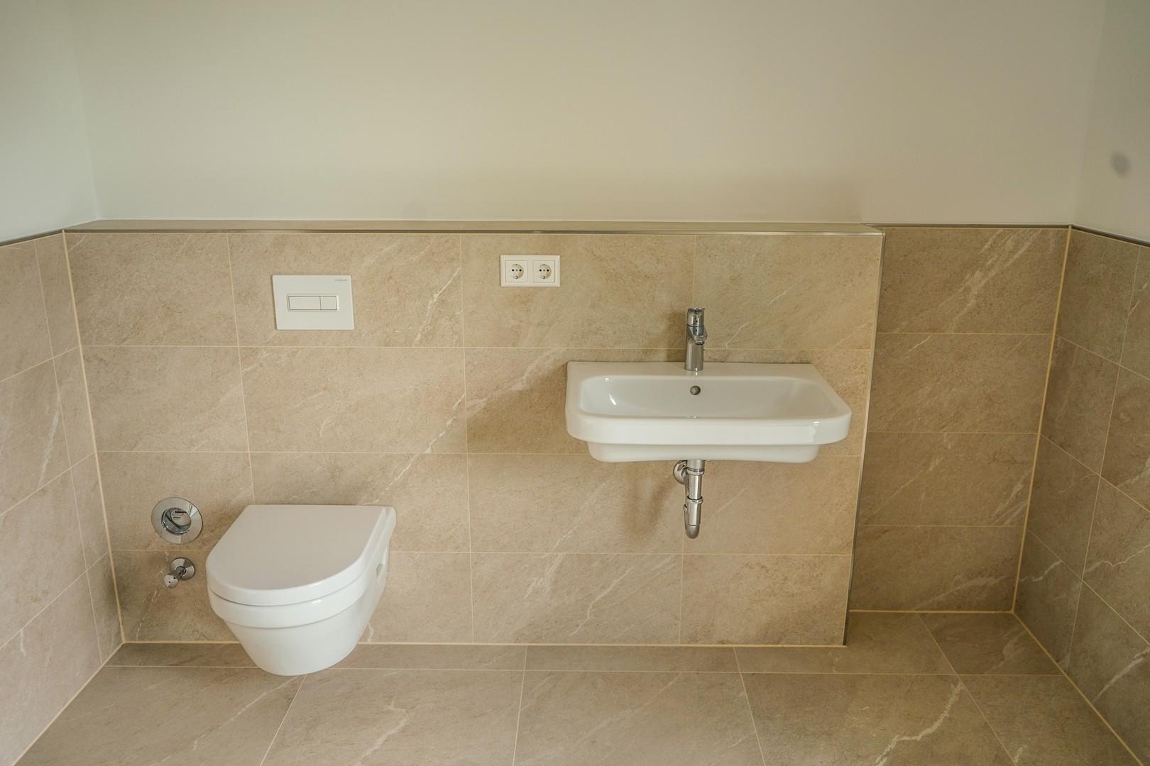 Badezimmer DG
