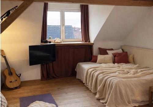 Wohnzimmer DG