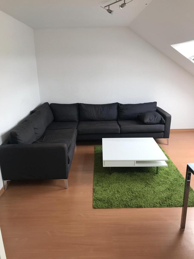 Wohn-/Ess-Zimmer