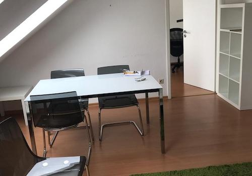 Wohn-/Ess-Zimmer