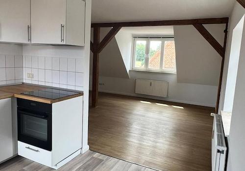 Küche Richtung Wohnzimmer