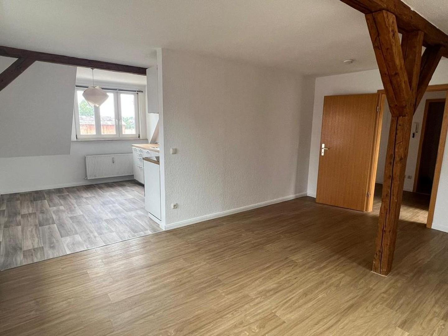 Wohnzimmer Richtung Küche