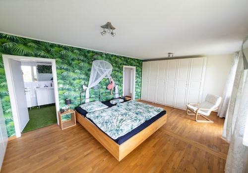 Schlafzimmer OG
