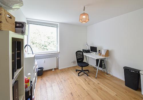 Kind / Home-Office