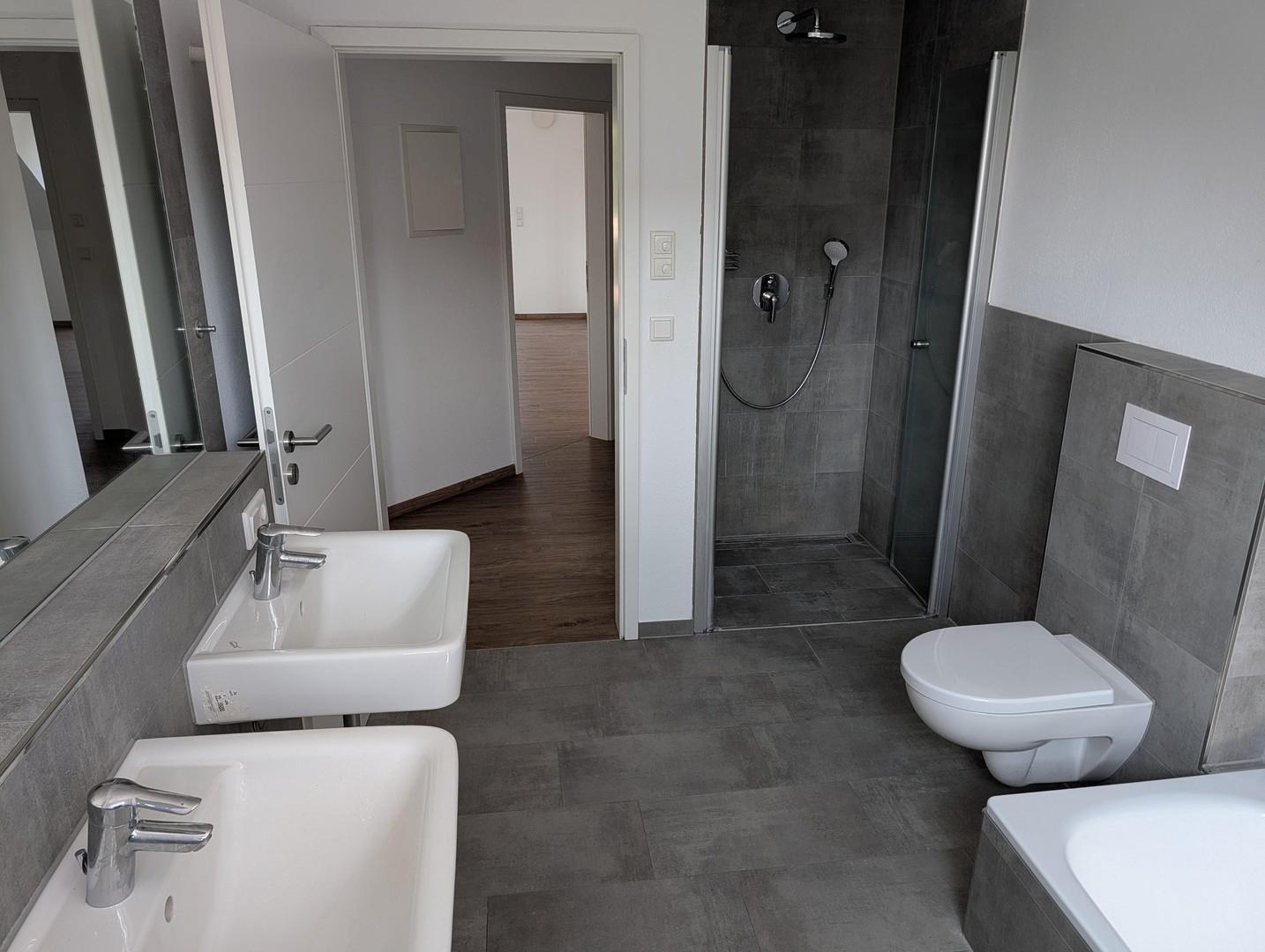 Badezimmer Bild 2