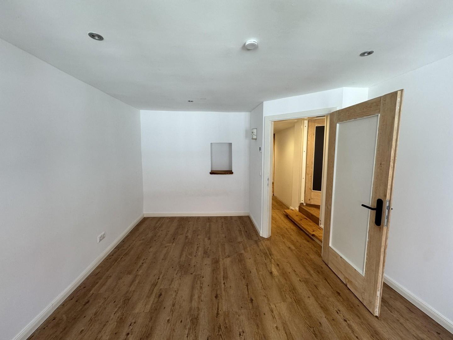 Zimmer 3, Foto 1, 2. OG