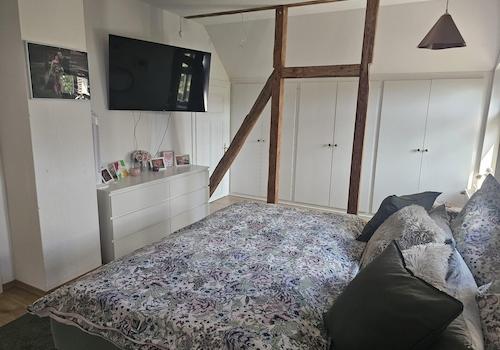 Schlafzimmer 1 OG