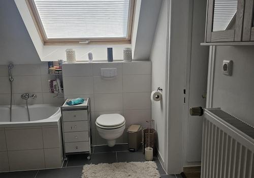 Badezimmer 1 OG