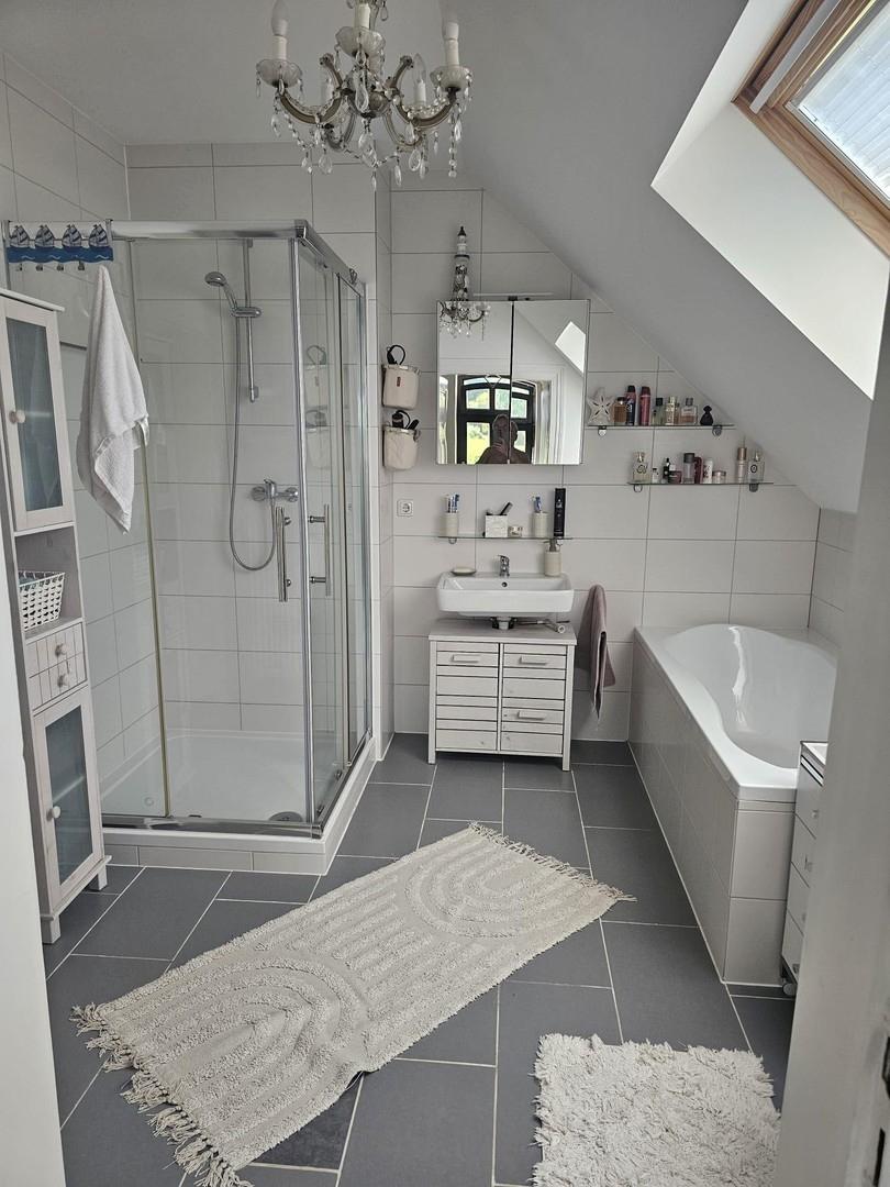 Badezimmer 1 OG