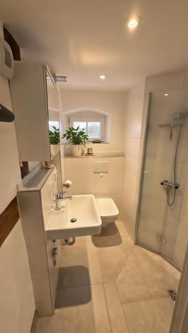 Gäste WC mit Dusche