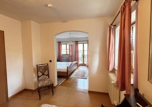 Schlafzimmer mit Ankleide
