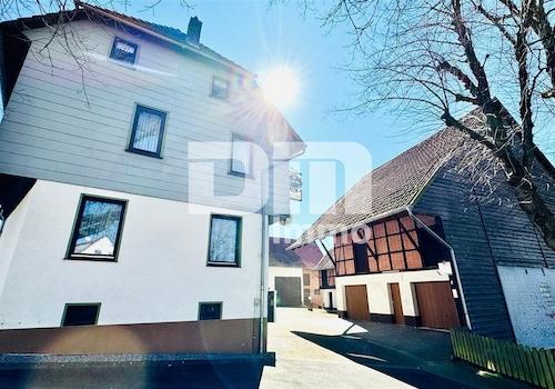 Titel Zufahrt Innenhof