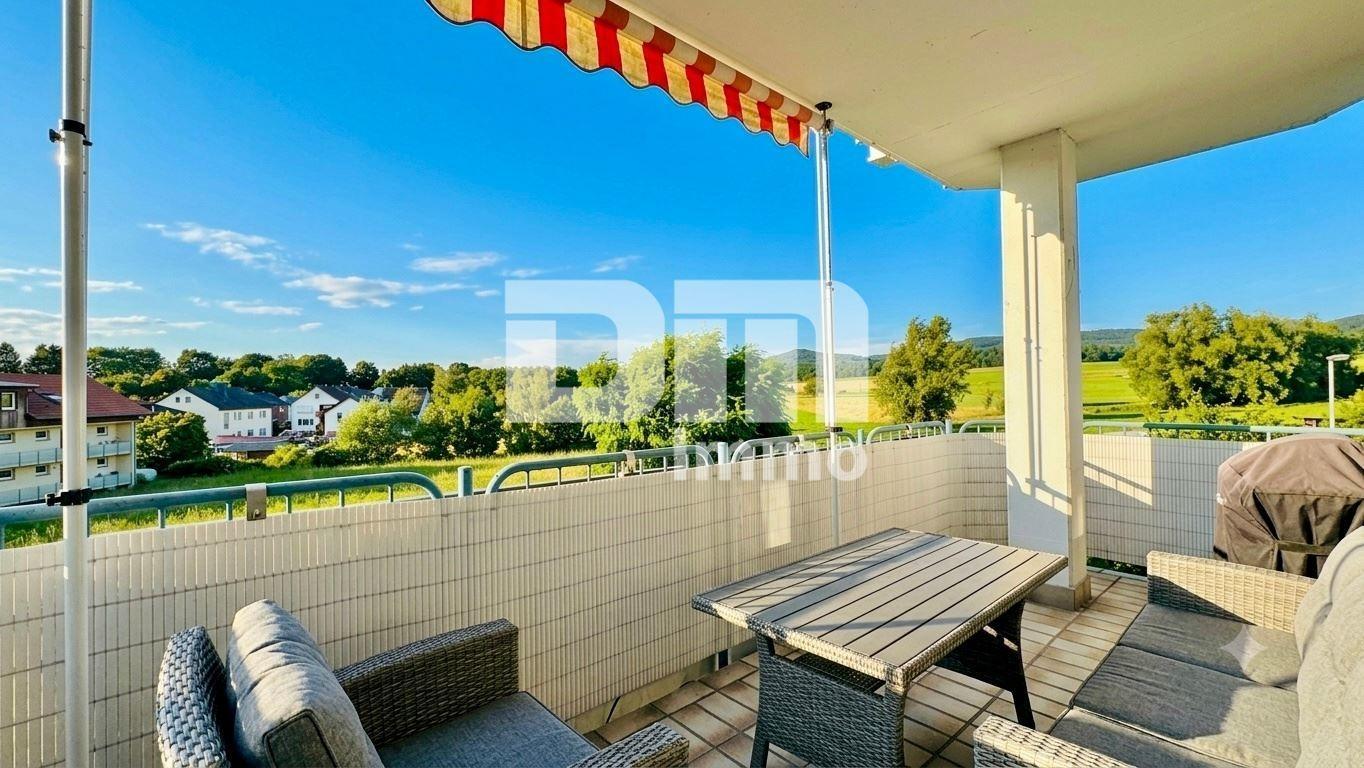 Balkon / Panoramablick ins Grüne