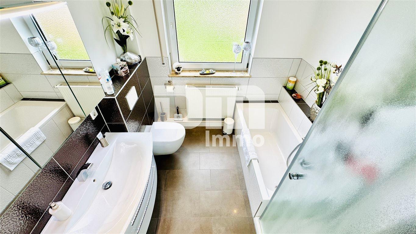 Bad Wanne / Dusche