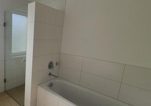 Bad, Dusche, Wanne