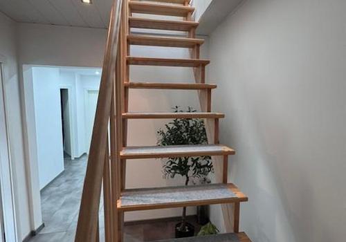 Treppe zur DG