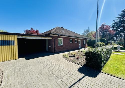 Frontansicht+Carport