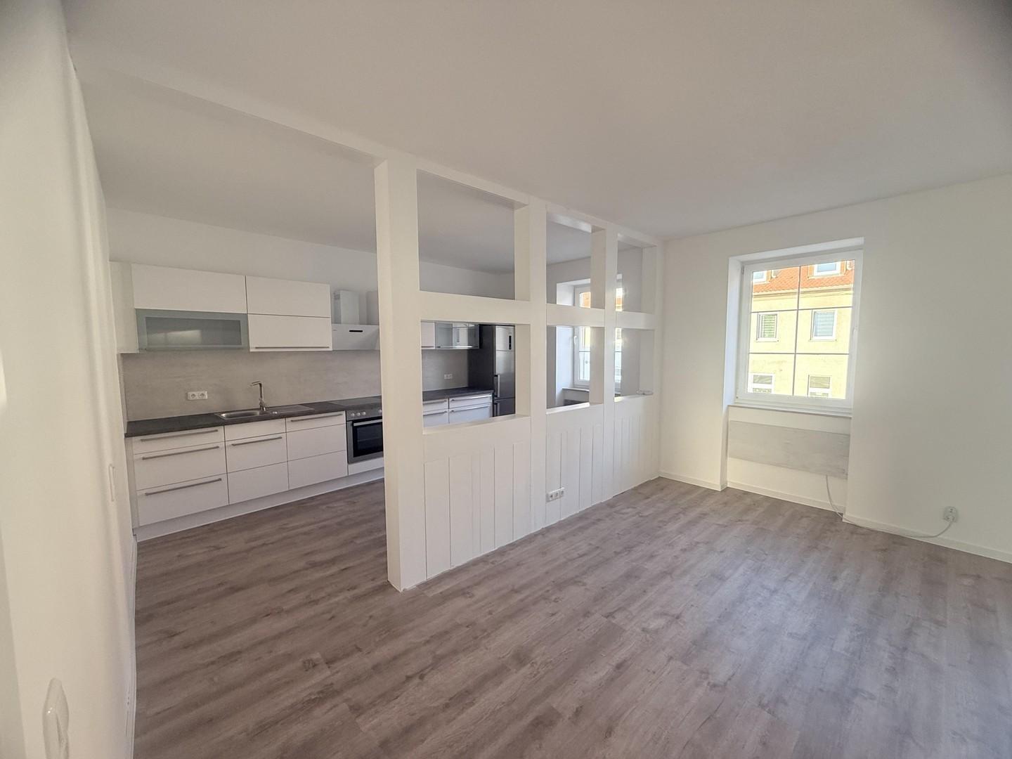Küche Wohnzimmer