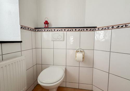 Gäste-WC EG