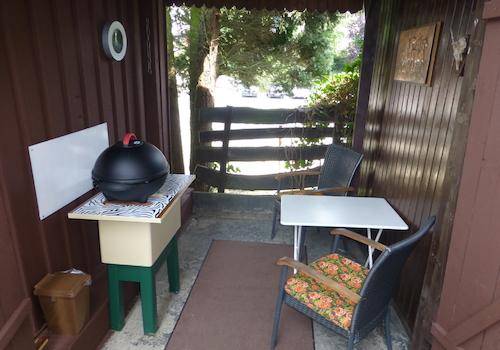 Überdachter Sitzplatz
