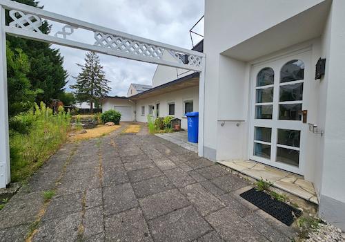 Eingangsbereich außen