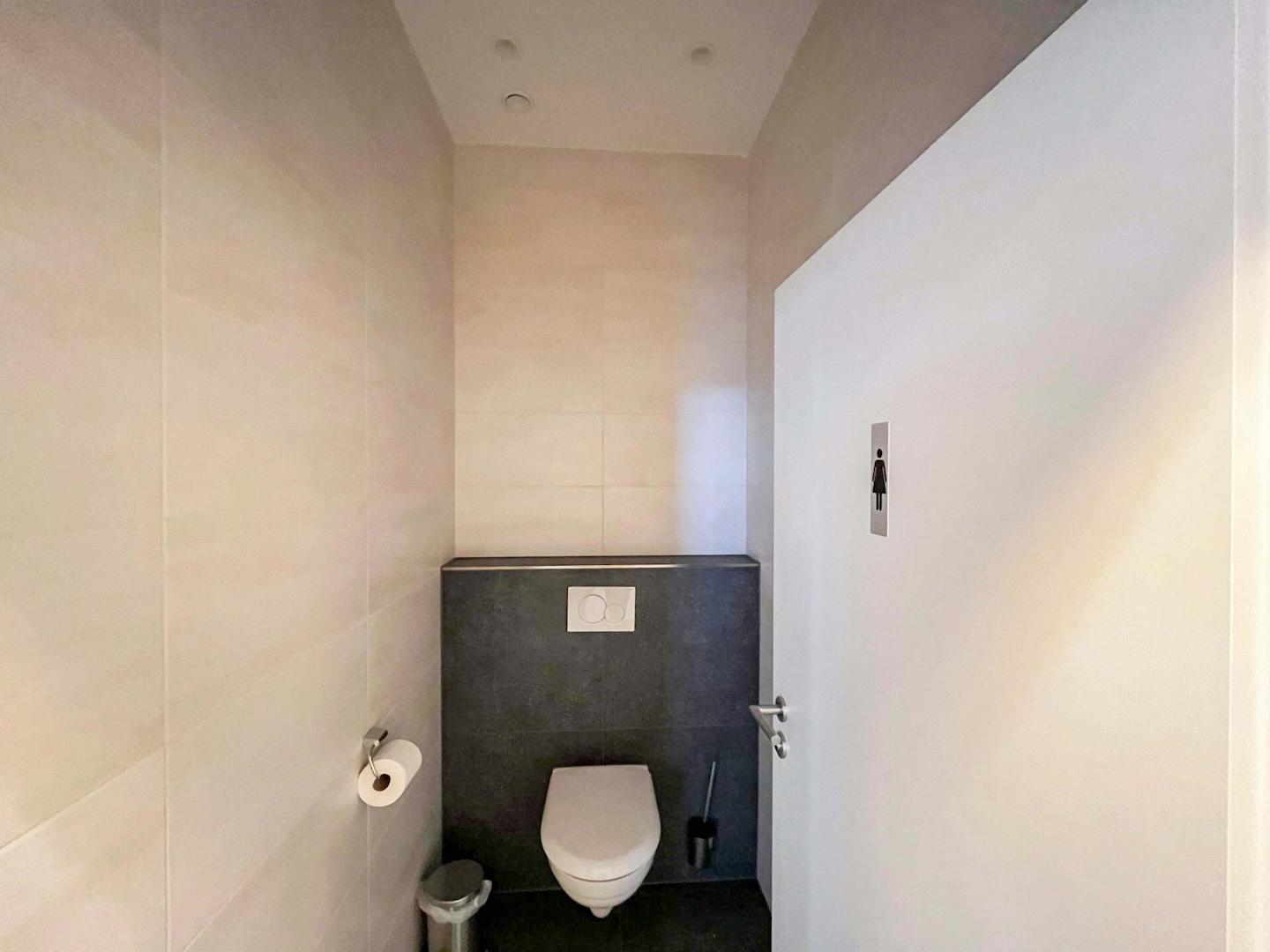 Damen WC 