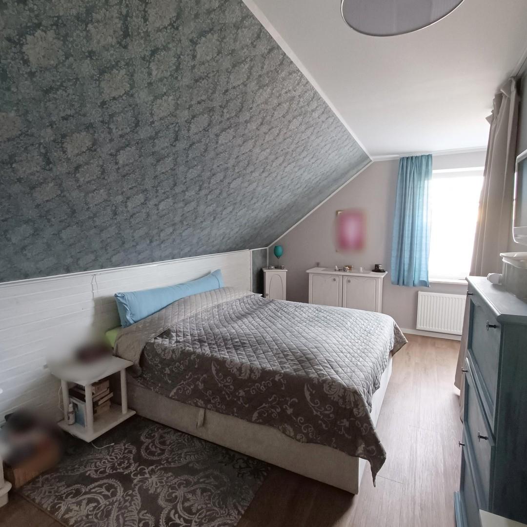 Schlafzimmer DG