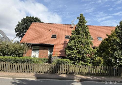 sep. Eingang EG-Wohnung