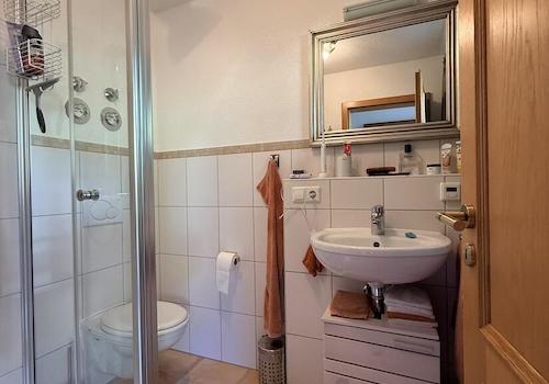 Badezimmer EG
