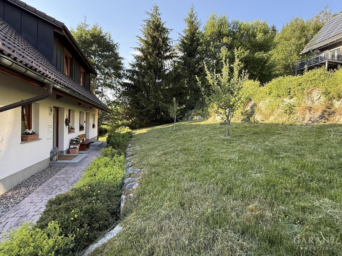 Terrasse und Garten