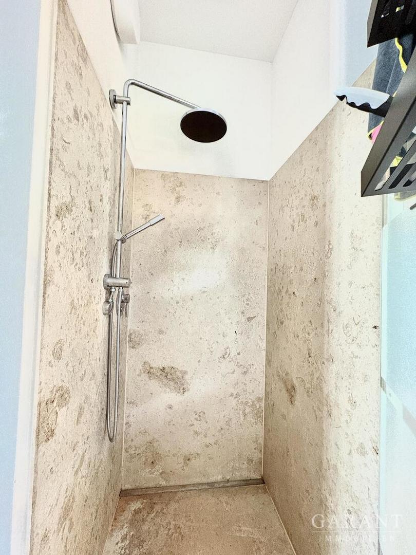 Dusche