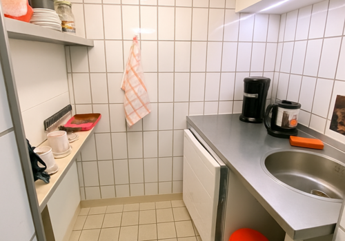 Teeküche im Untergeschoss