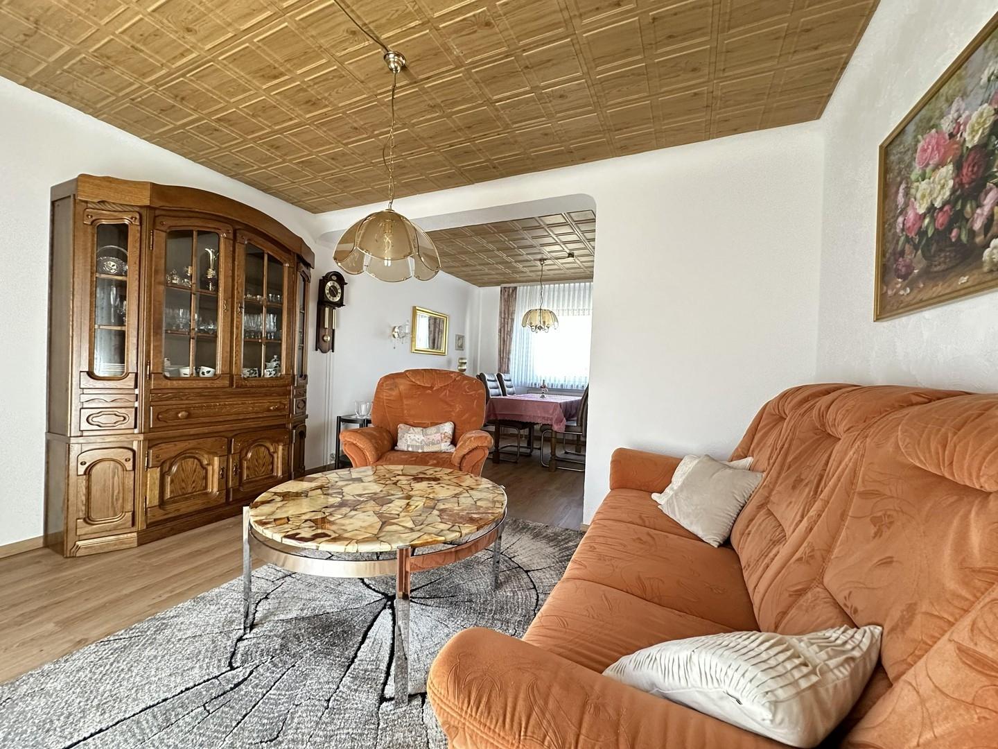 Wohnzimmer m. Esszimmer