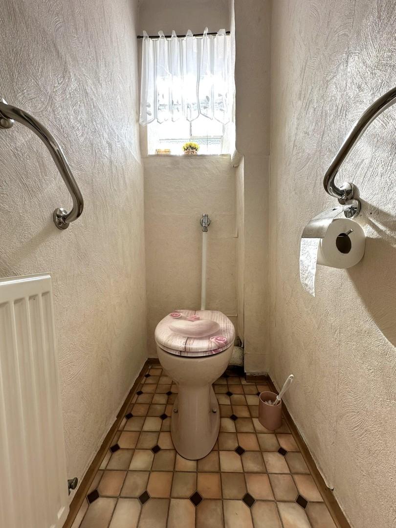 WC im 1. OG