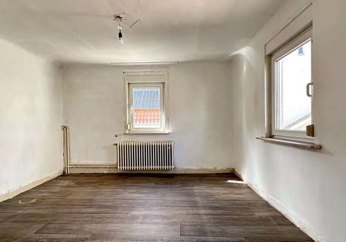 4. Zimmer (OG)