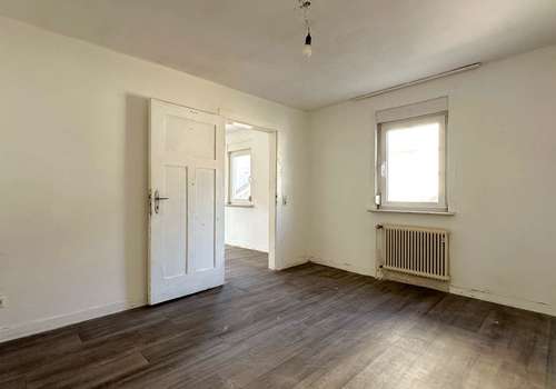 5. Zimmer (OG)