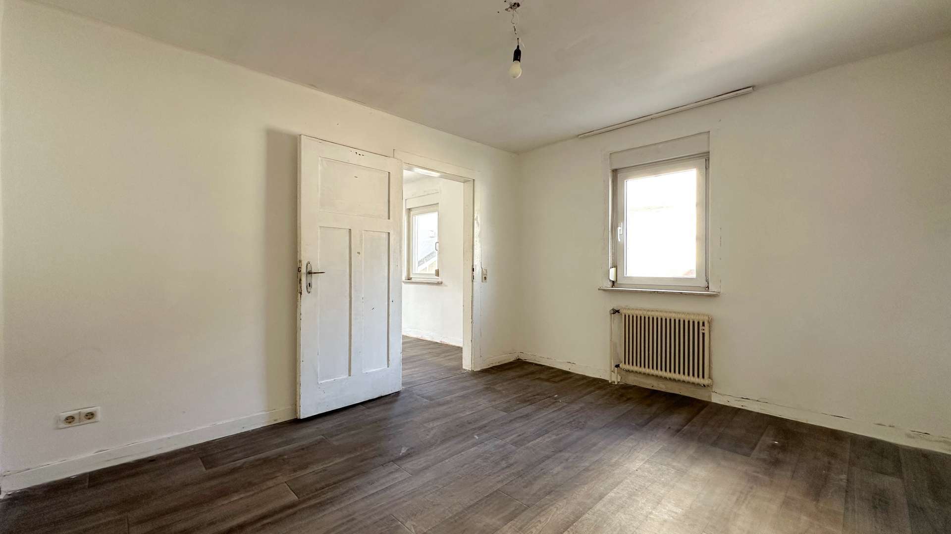 5. Zimmer (OG)