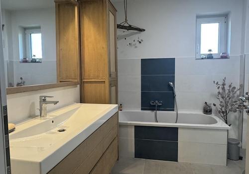 Badezimmer EG