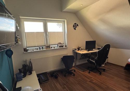 Zimmer 2 OG