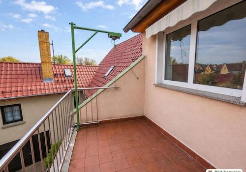 DG Balkon mit Lastenaufzug