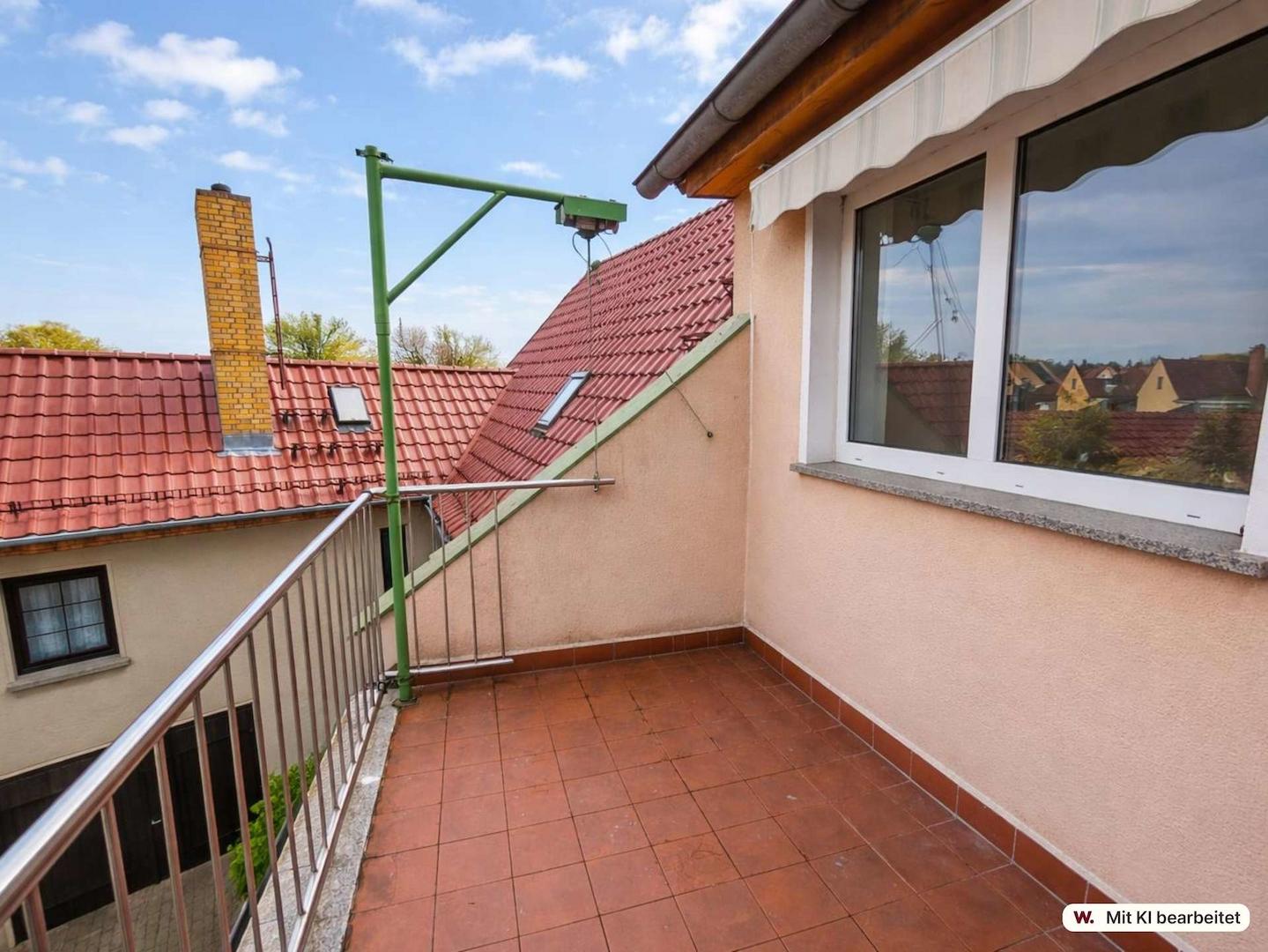 DG Balkon mit Lastenaufzug