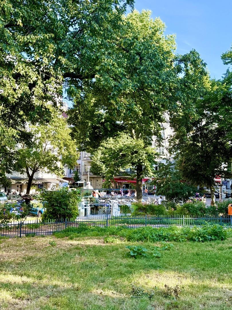 Helmholzplatz 