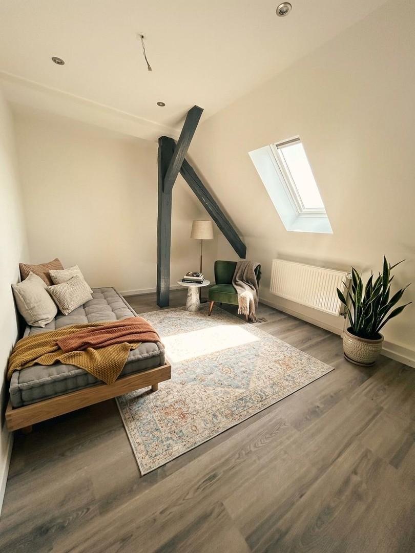 Schlafzimmer möbliert2