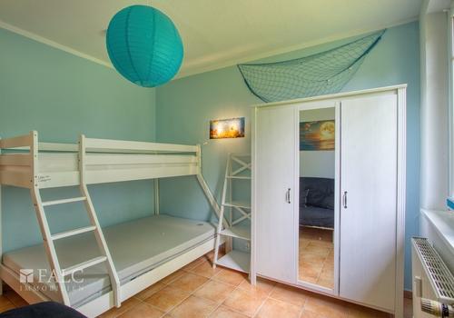 Schlafzimmer II