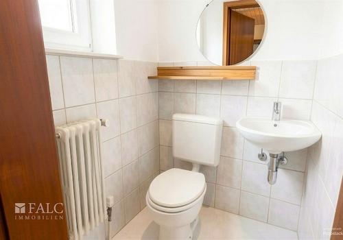 Gäste WC OG