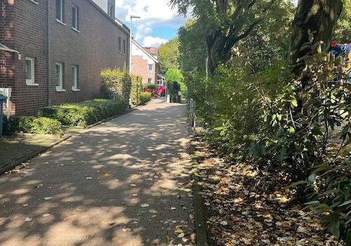 Fussweg zum Haus 