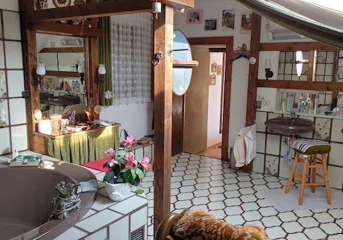 Bad groß Blick Schlafzimmer