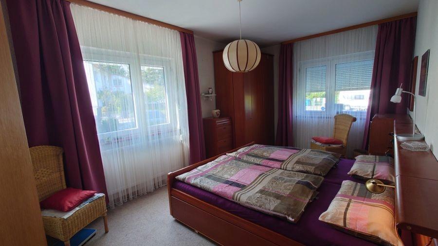 Schlafzimmer EG