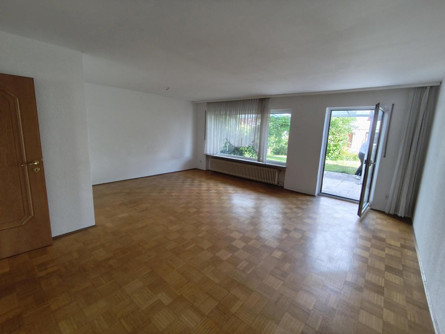 Wohnzimmer zum Garten