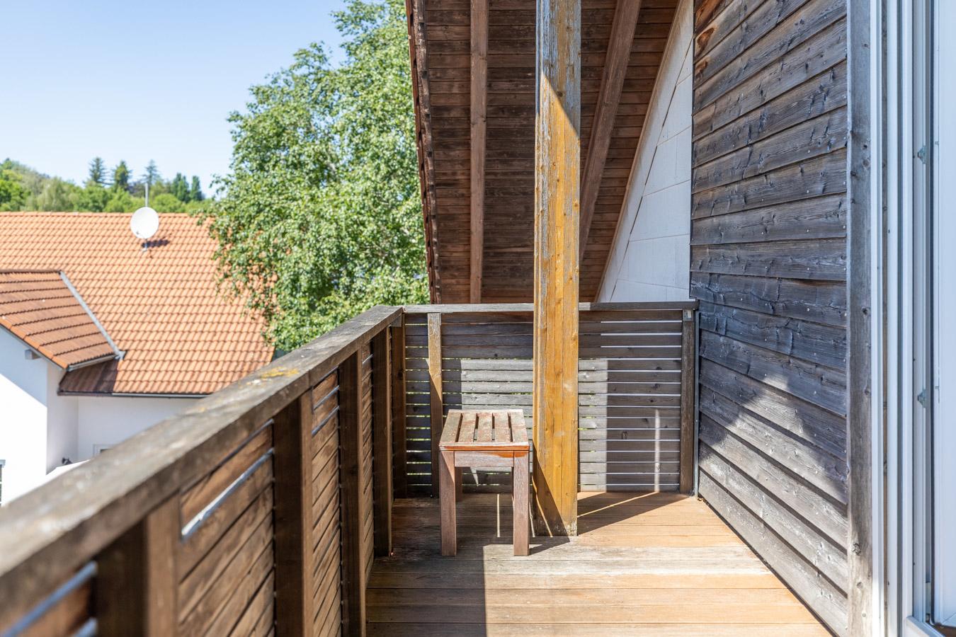 Wohnen mit Charme unter dem Dach – 4-Zimmer-Wohnung mit Westbalkon